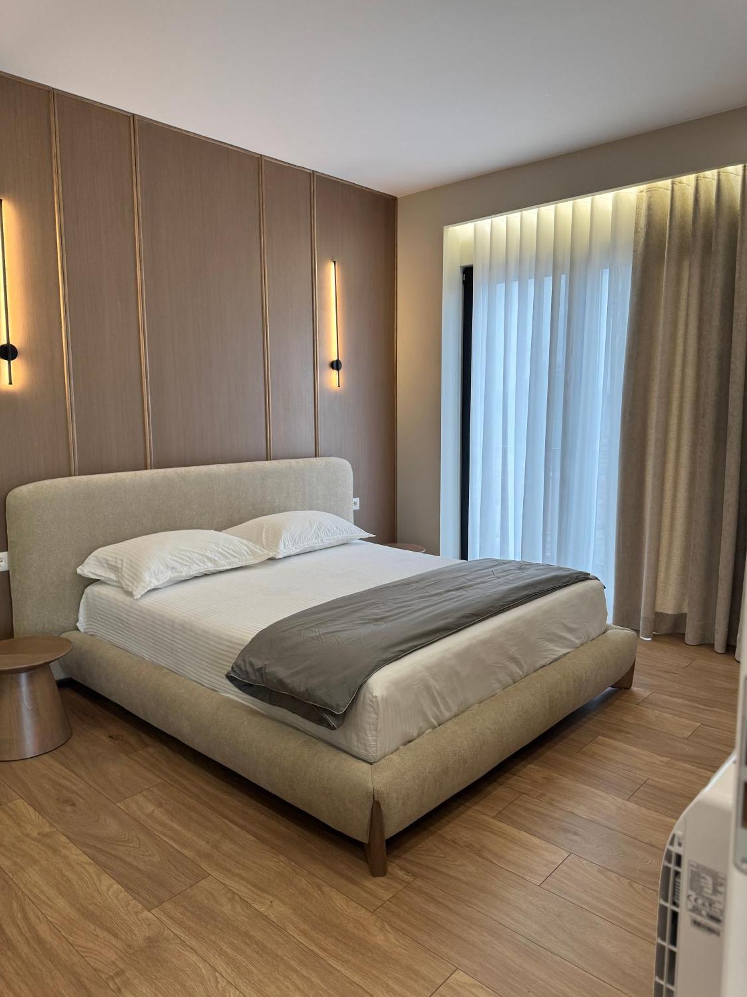 טיראנה Square Inn Garden Aparthotel מראה חיצוני תמונה